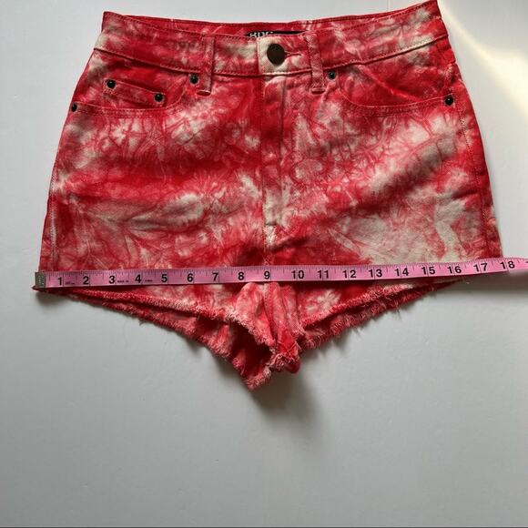 BDG Festival Shorts 28 Red Tie Dye High Rise Cheeky High Waisted - Picture 6 of 9